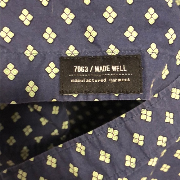 Men’s Dress Shirt - Small Patterned - Picture 4 of 6